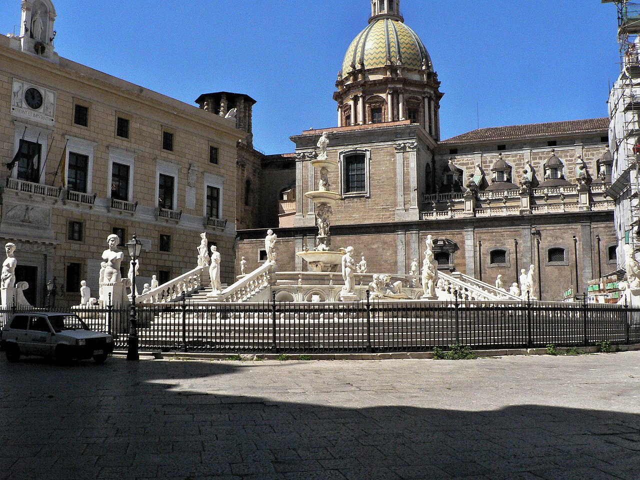 Piazza Pretoria, Palermo, Italy