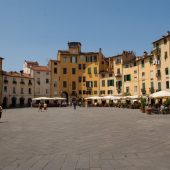 Piazza dell’ Anfiteatro, Lucca, Italy