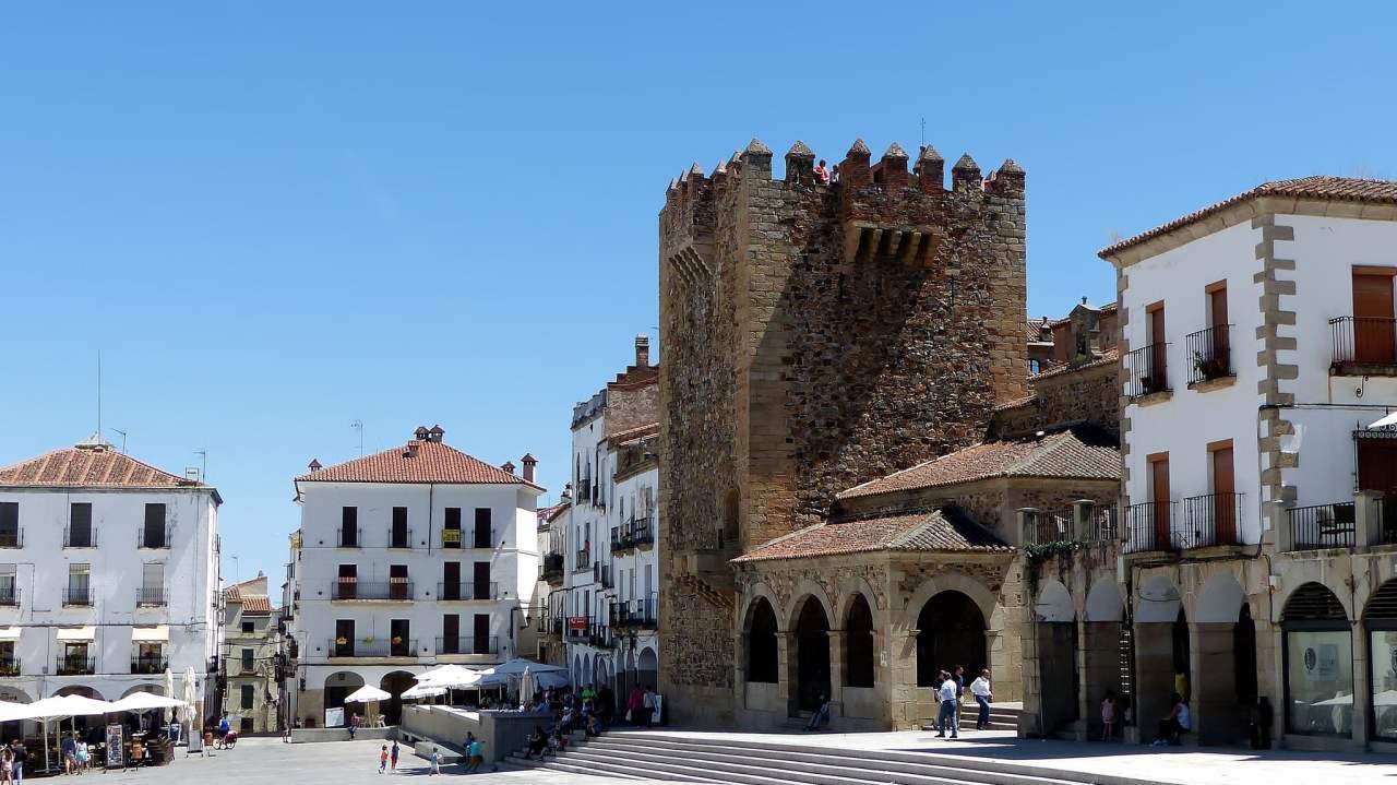 Bujaco tower, Cáceres, Spain