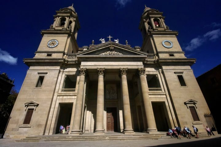 Cathedral of Pamplona, Cities in Spain