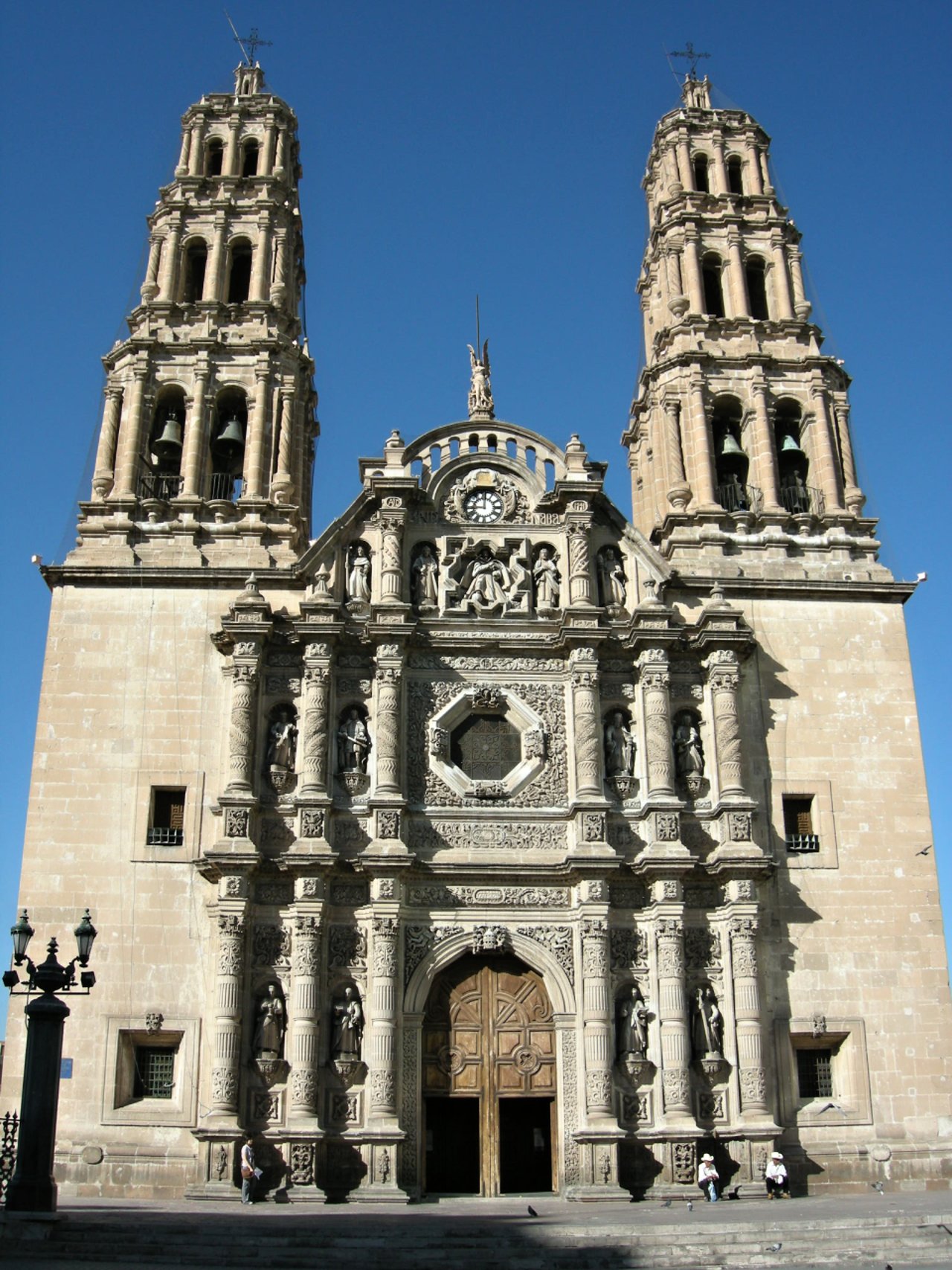 Church in centre of Chihuahua, Visit Mexico
