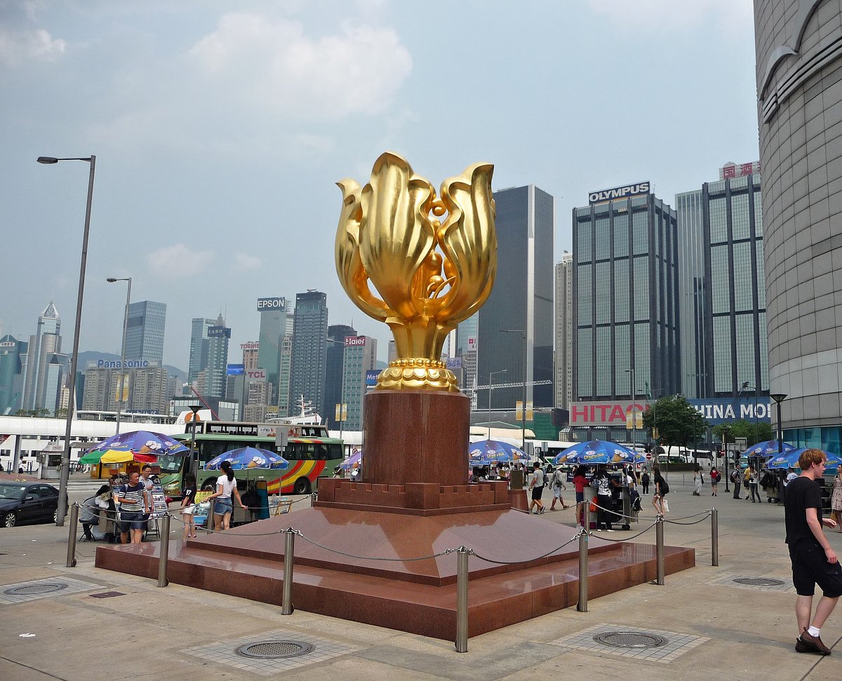 Golden Bauhinia Square Statue, Places to Visit in Hong Kong