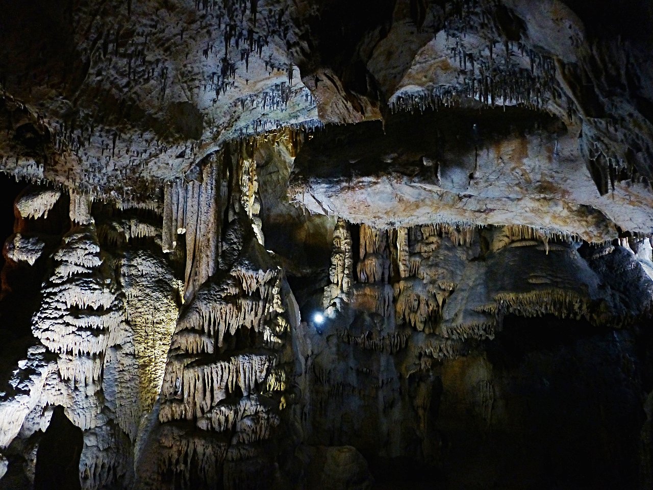 Jasovska cave, Best places to visit in Slovakia 1