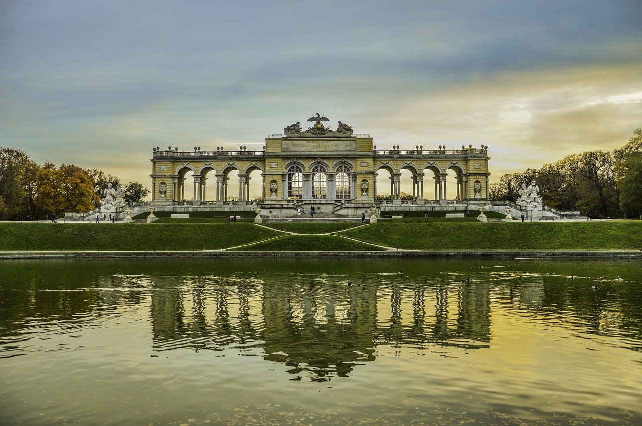 Schonbrunn Palace 3, Best Places to Visit in Austria