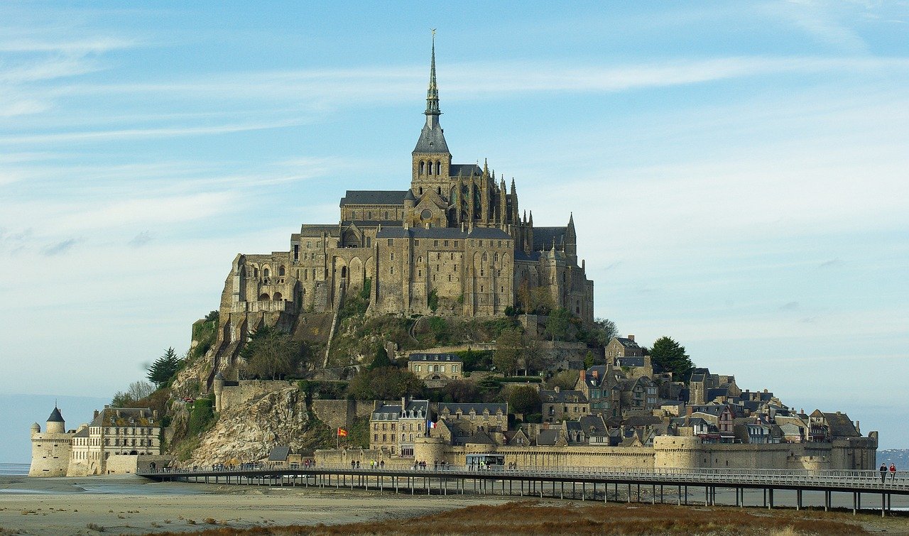 Mont Saint-Michel, Cities in France