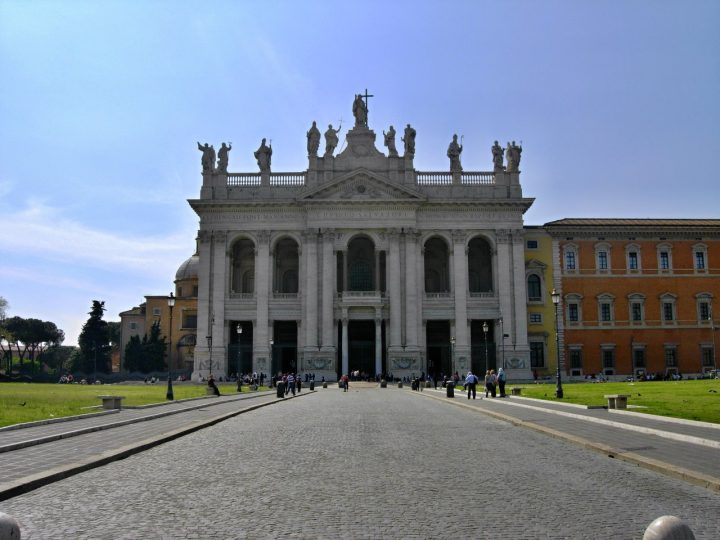 Basilica di San Giovanni in Laterano, Rome Attractions, Best Places to visit in Rome, Italy