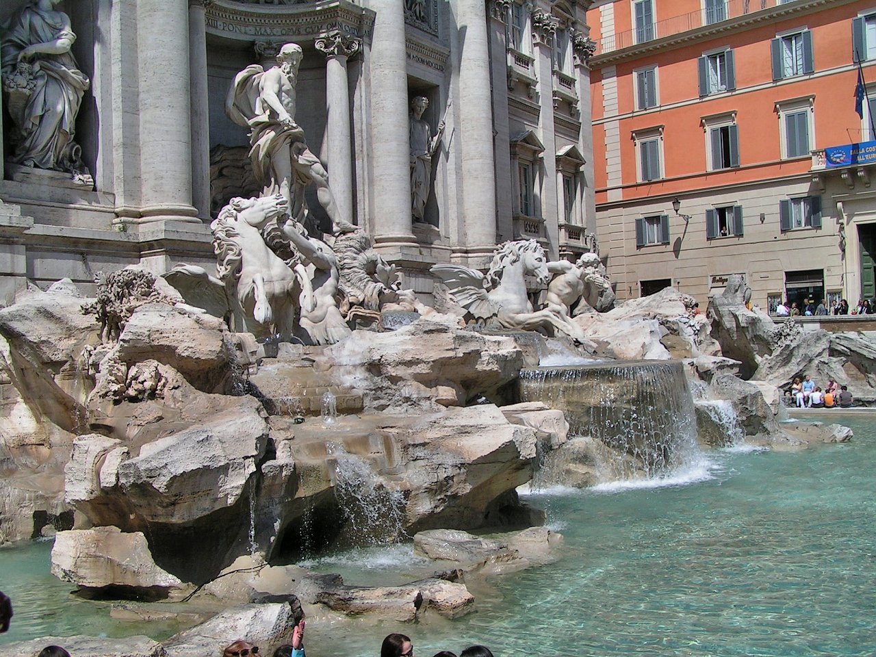 Fontana di Trevi, Rome Attractions, Best Places to visit in Rome 3