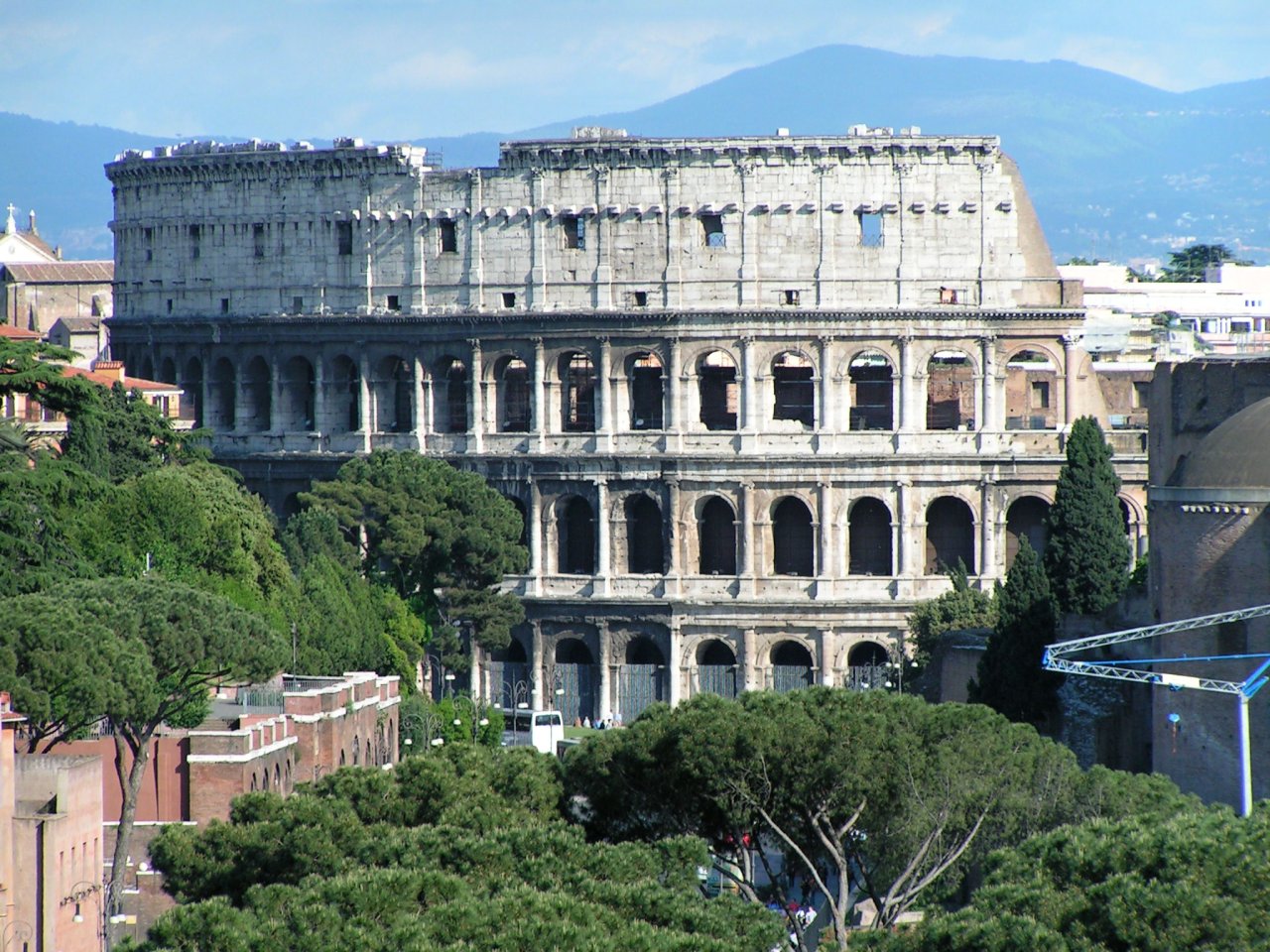 The Colosseum, Rome Attractions, Best Places to visit in Rome 4