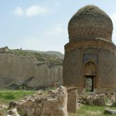 Zeynel Bey Türbesi – Tomb, Hasankeyf, Turkey