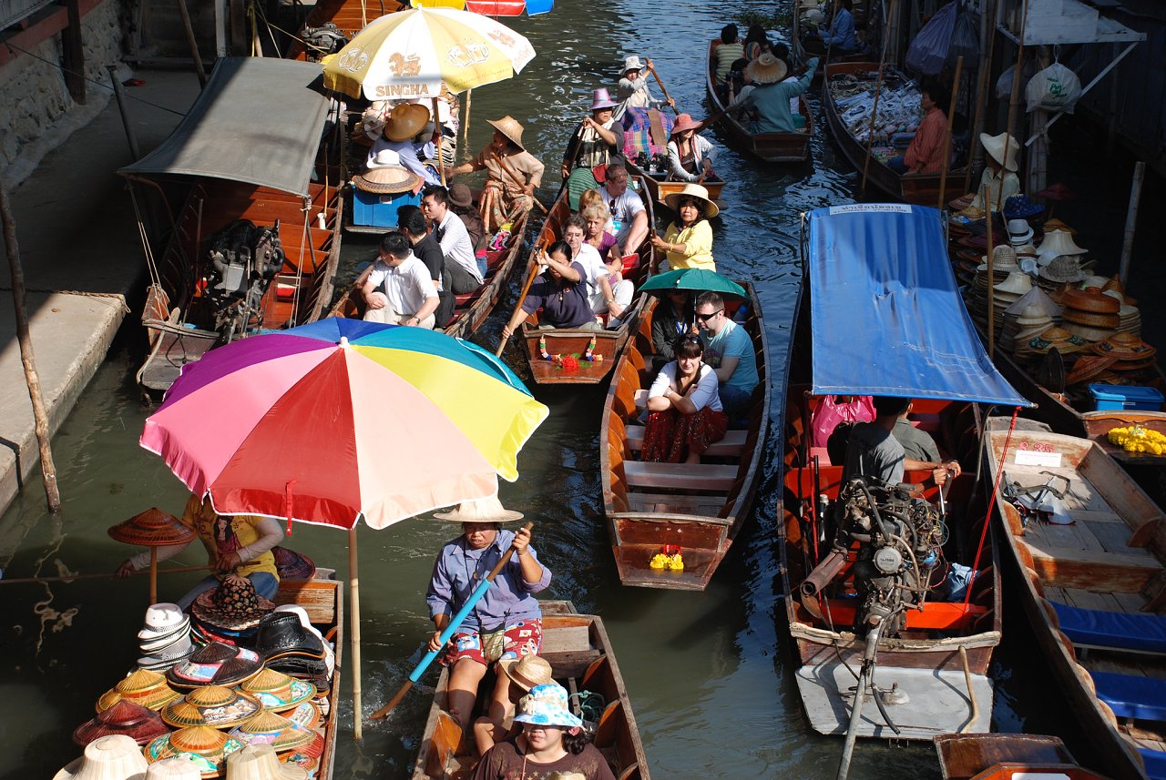 Damnoen Saduak Floating Market, Bangkok, Thailand 3