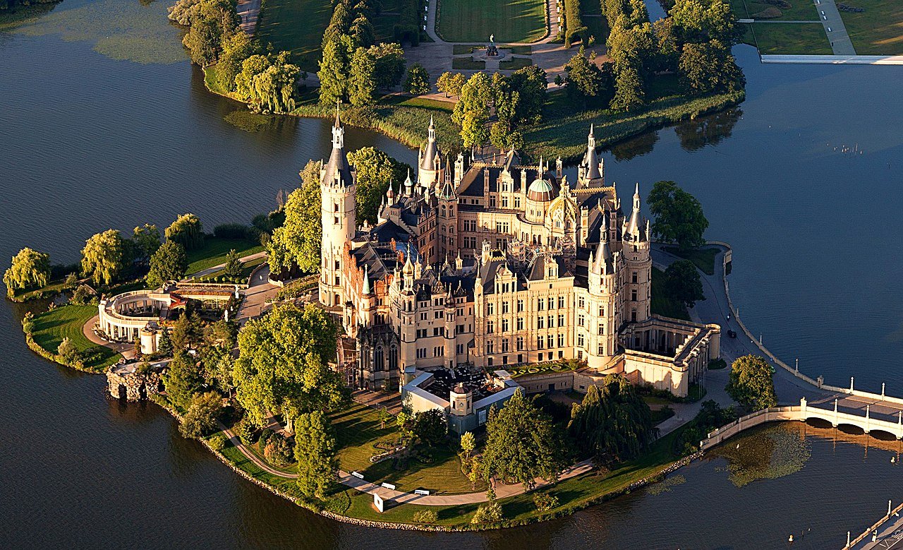 Schwerin Castle, Castles in Germany 2