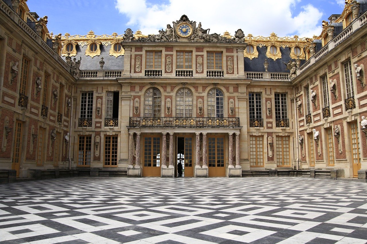 Versailles, Castles in France
