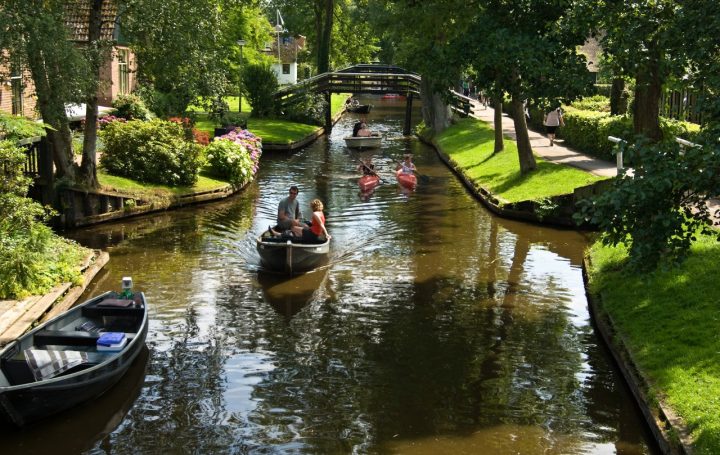 Giethoorn, Best Places to Visit in the Netherlands