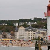 Plage de Trouville-sur-Mer, Calvados, Best Beaches in France 4