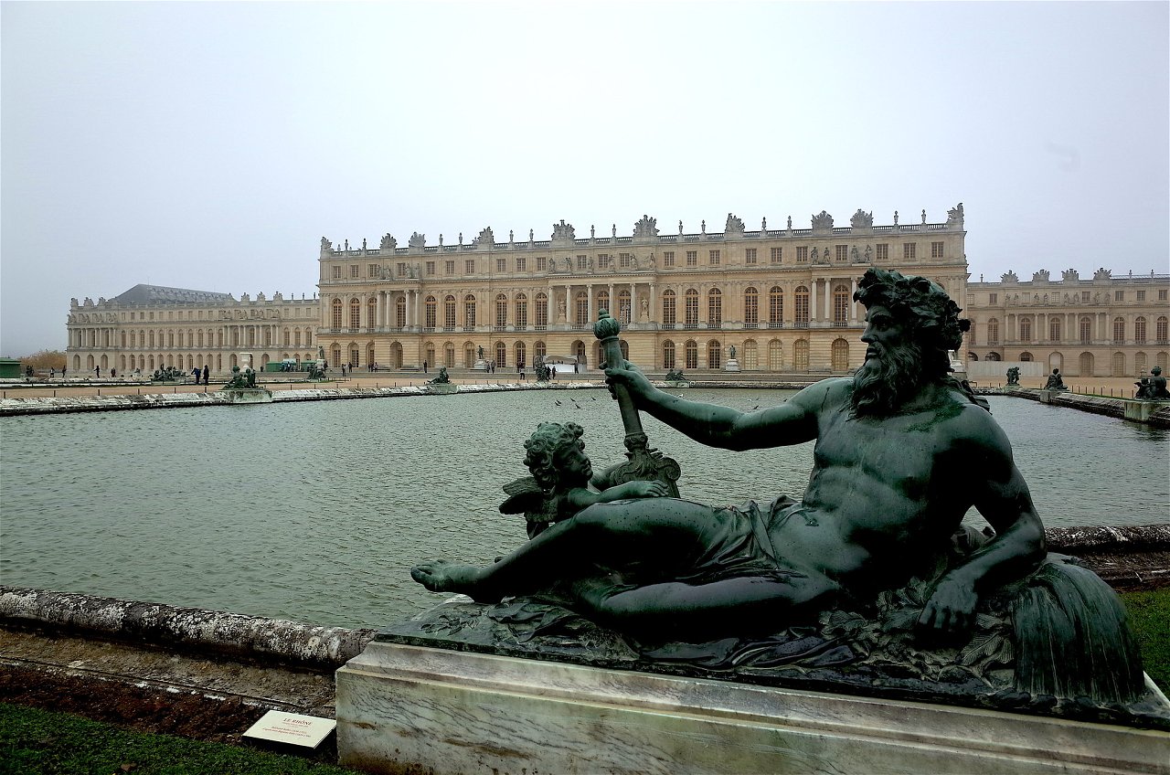 Palace and Park of Versailles, Unesco France 3