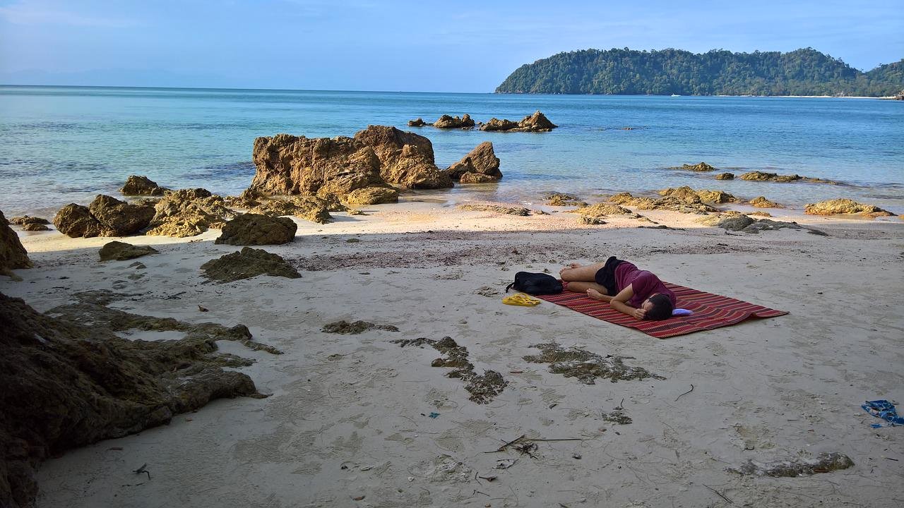 Ao Kwang Peeb, Beaches in Thailand