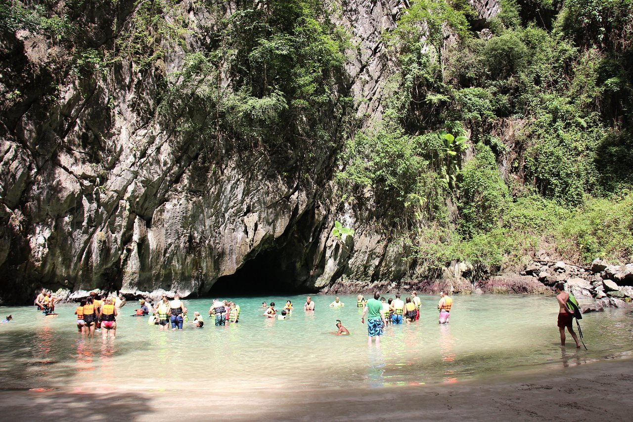 Morakot Cave, Beaches in Thailand 2