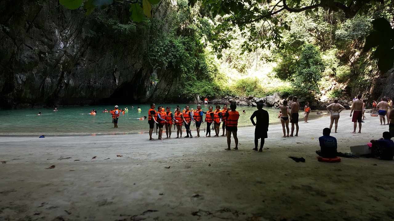 Morakot Cave, Beaches in Thailand 3