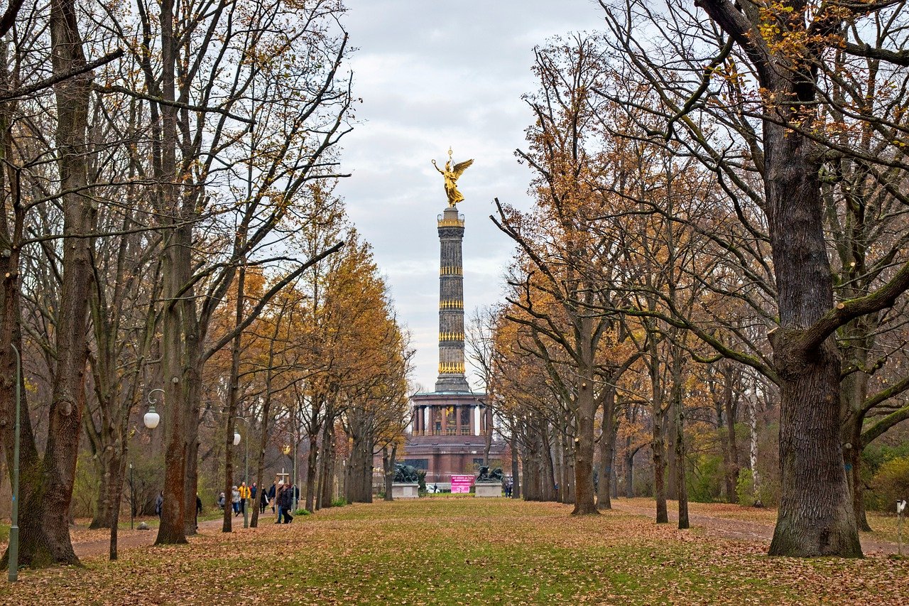Victory Column, Berlin Attractions, Germany 4