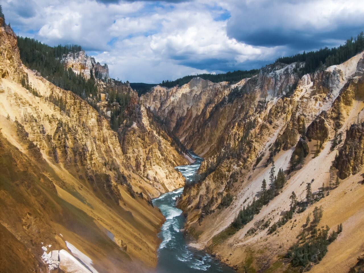The beautiful Grand Canyon of the Yellowstone mountains view with river in between